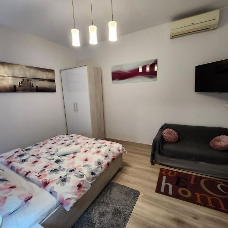 Studio Midtown Загреб Экстерьер фото