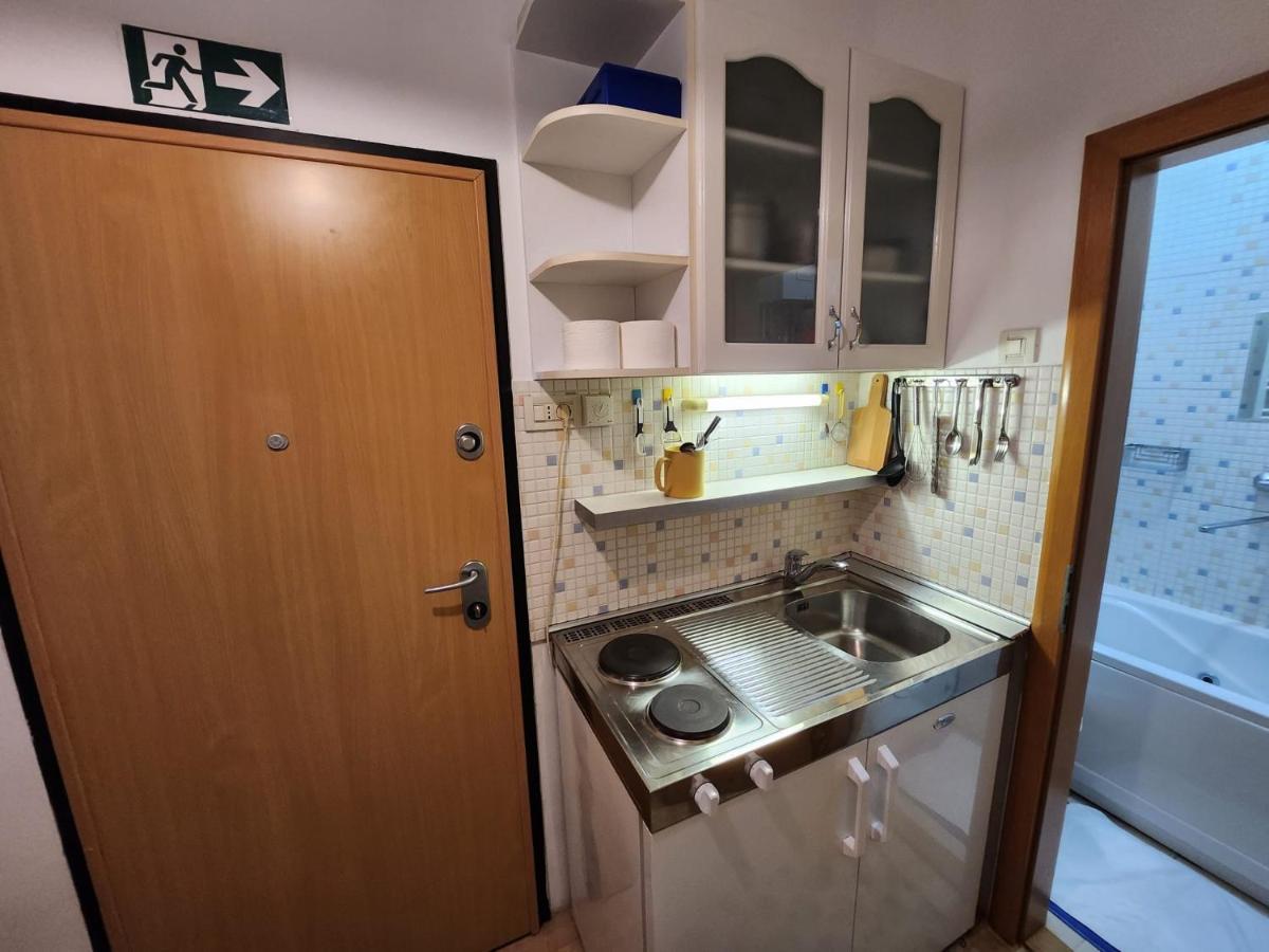 Studio Midtown Загреб Экстерьер фото